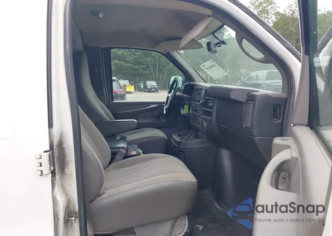 2015 Chevrolet Express 2500 Work Van из США, поврежденный, VIN 1GCWGFCF5F1168924